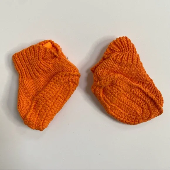 Carter's Baby Halloween Jack-O-Lantern Pumpkin Knit Hat and Booties Set - Picture 7 of 7